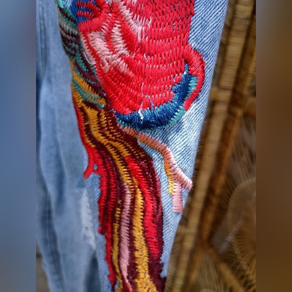 Miller By Riva Embroidered Blue Jeans_Small - Picture 3 of 6
